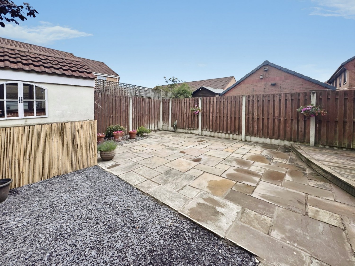 Hightown, Liversedge