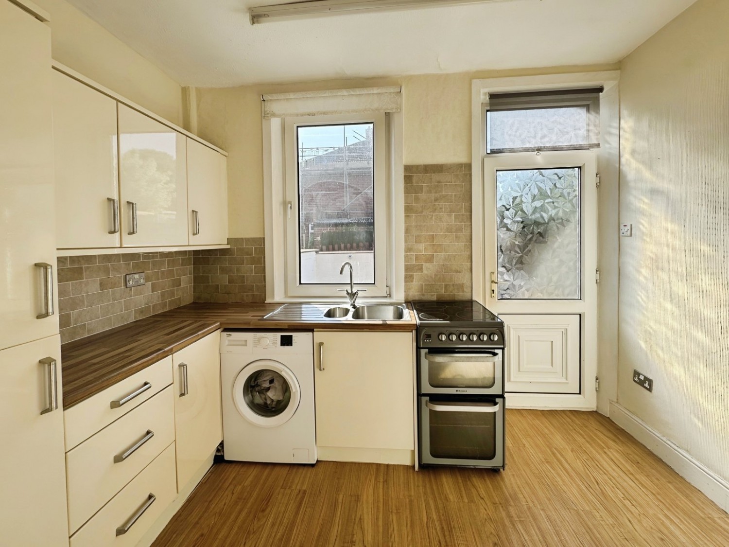 Littletown, Liversedge