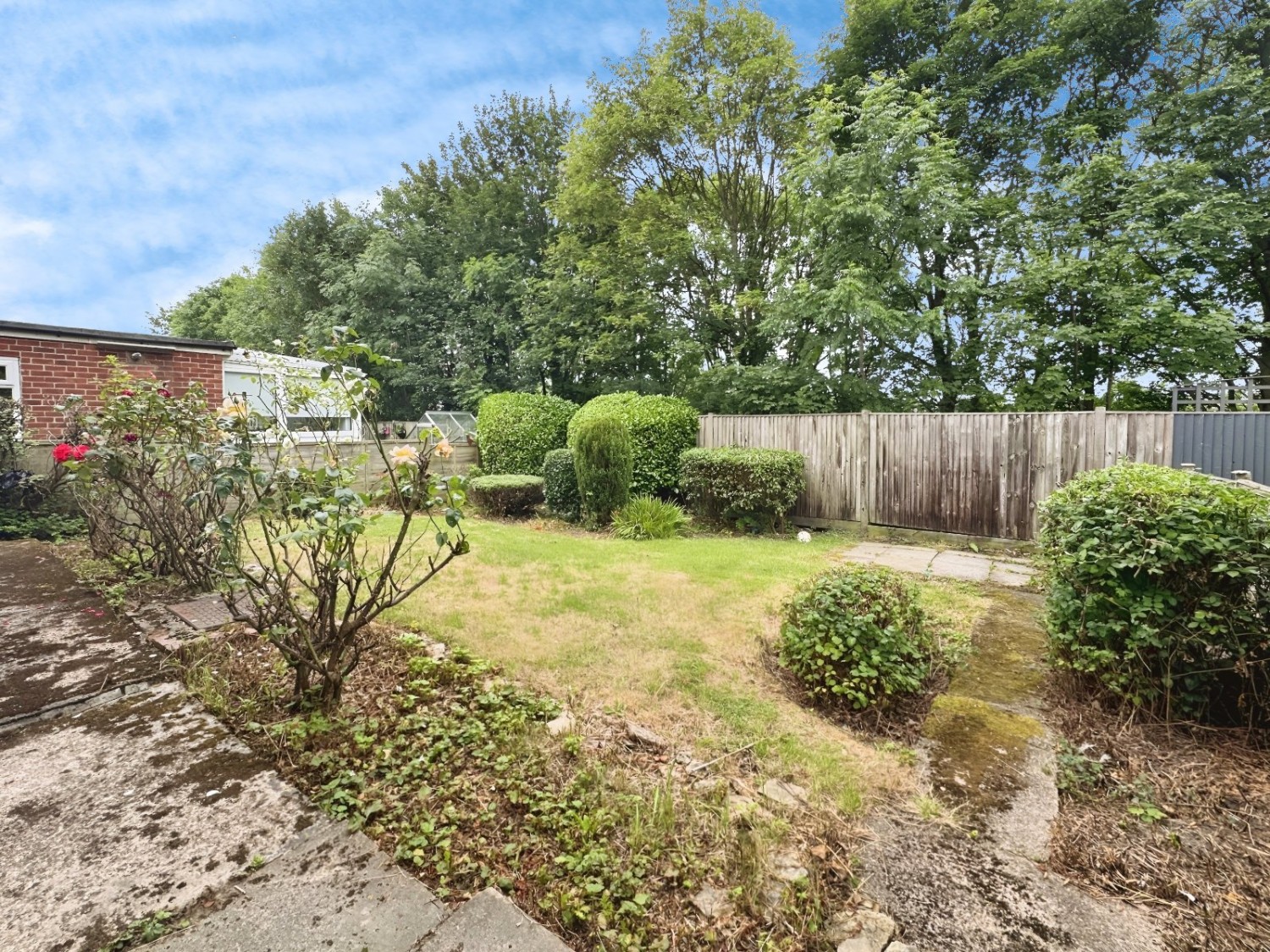 Birkenshaw, Cleckheaton