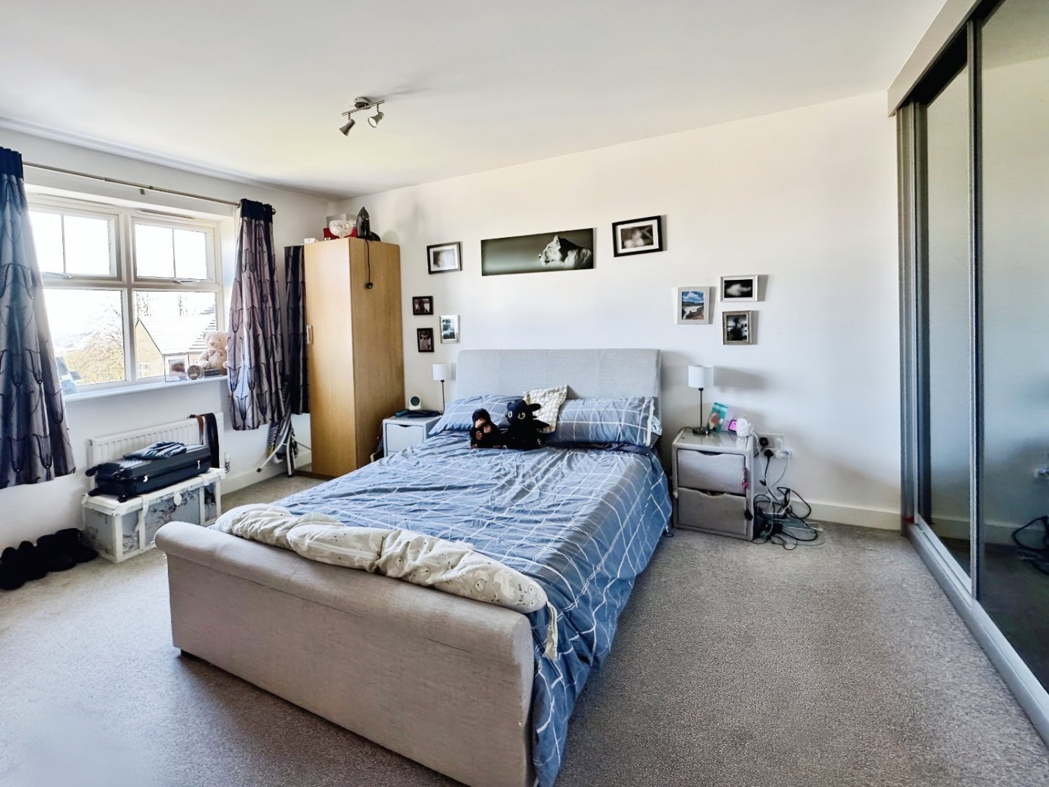 Moorside, Cleckheaton