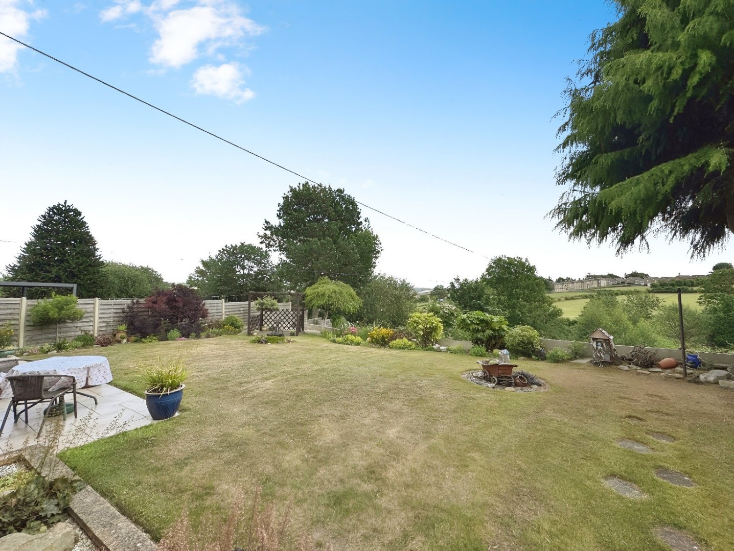 Hightown, Liversedge