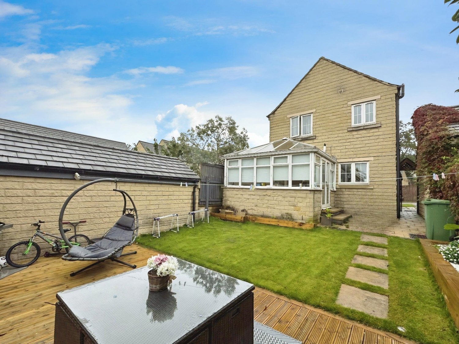 Hightown, Liversedge