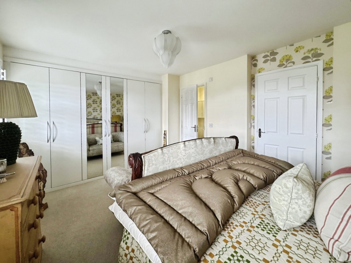 Roberttown, Liversedge