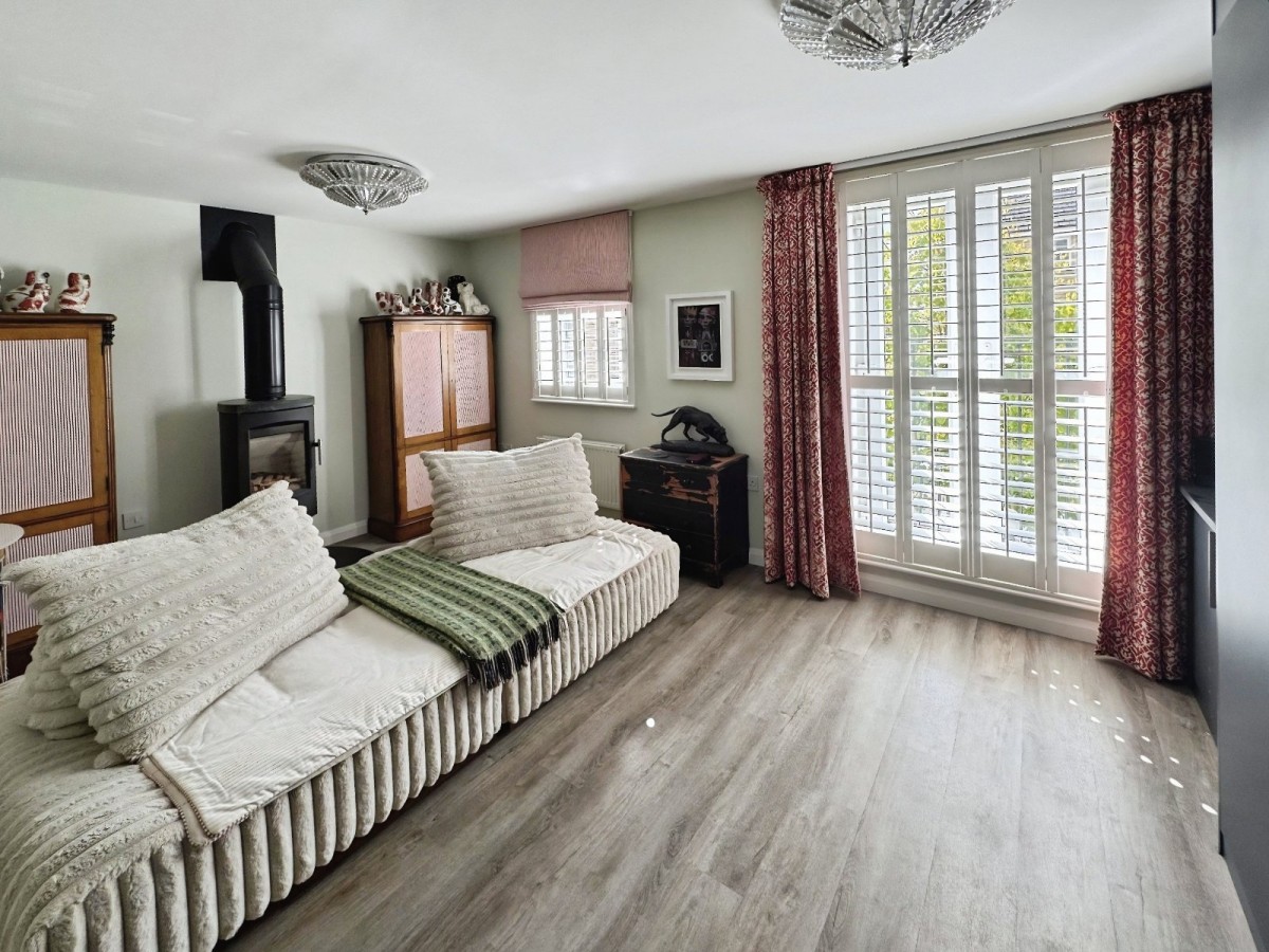 Roberttown, Liversedge