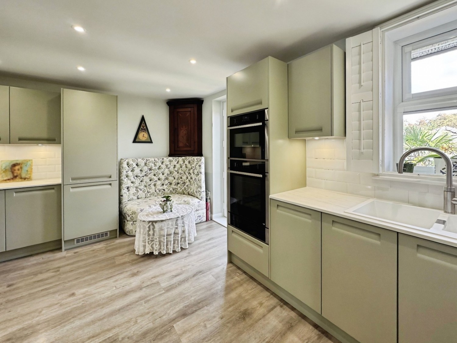 Roberttown, Liversedge