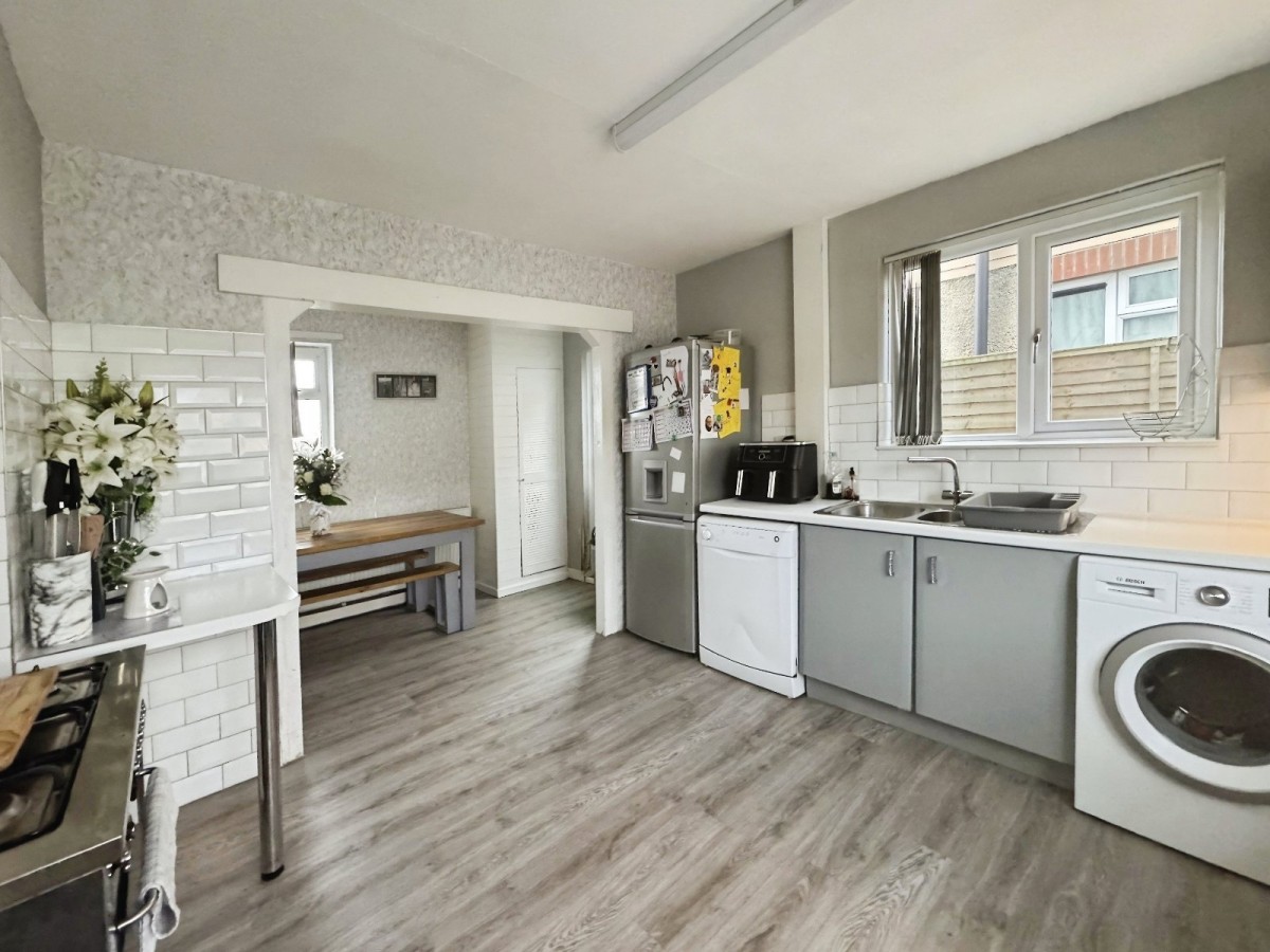 Scholes, Cleckheaton