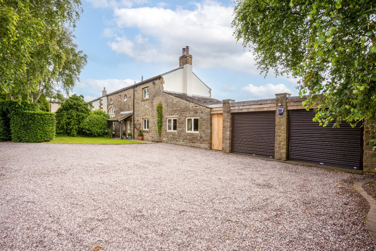 Hartshead, Liversedge