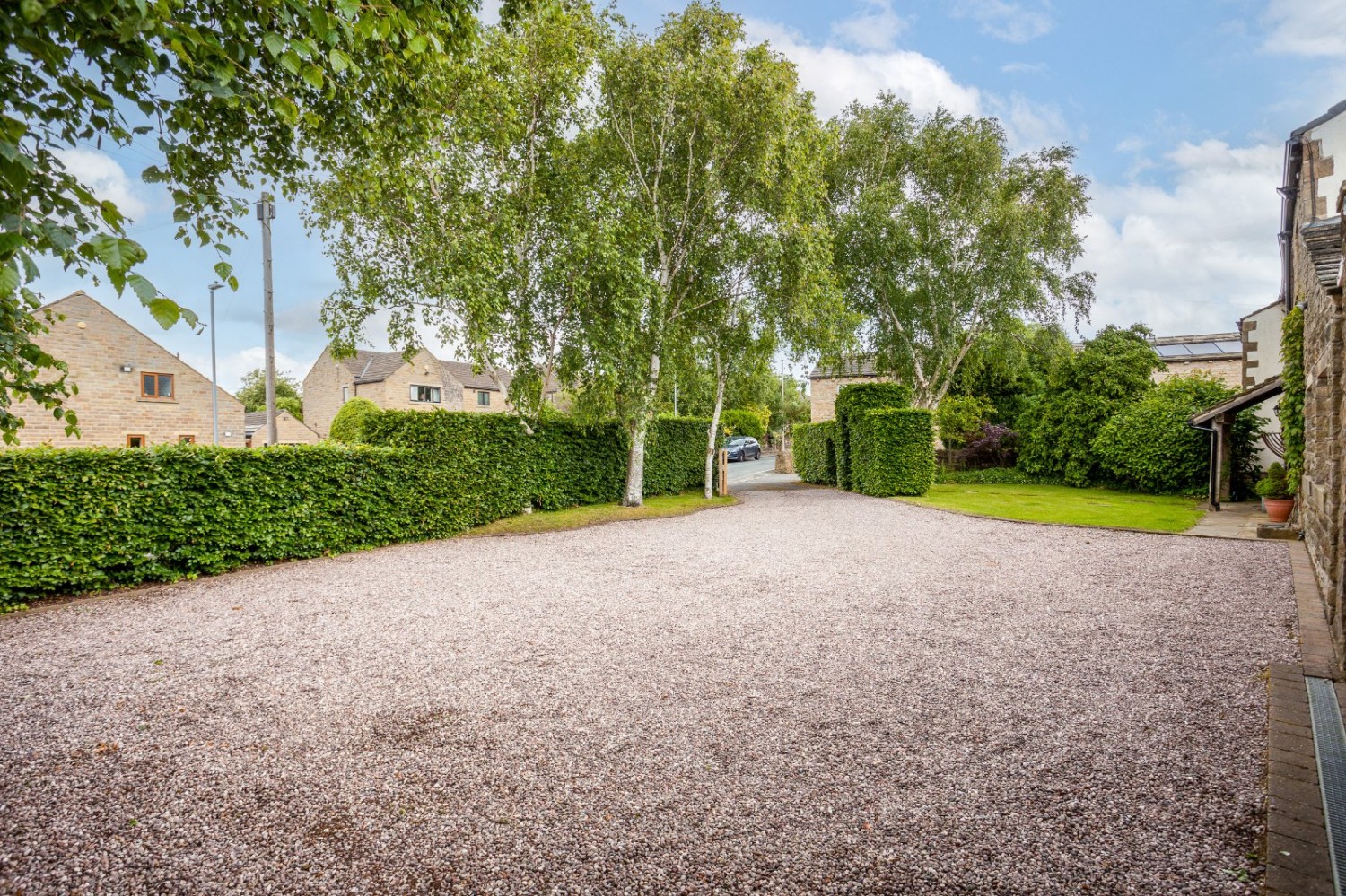 Hartshead, Liversedge