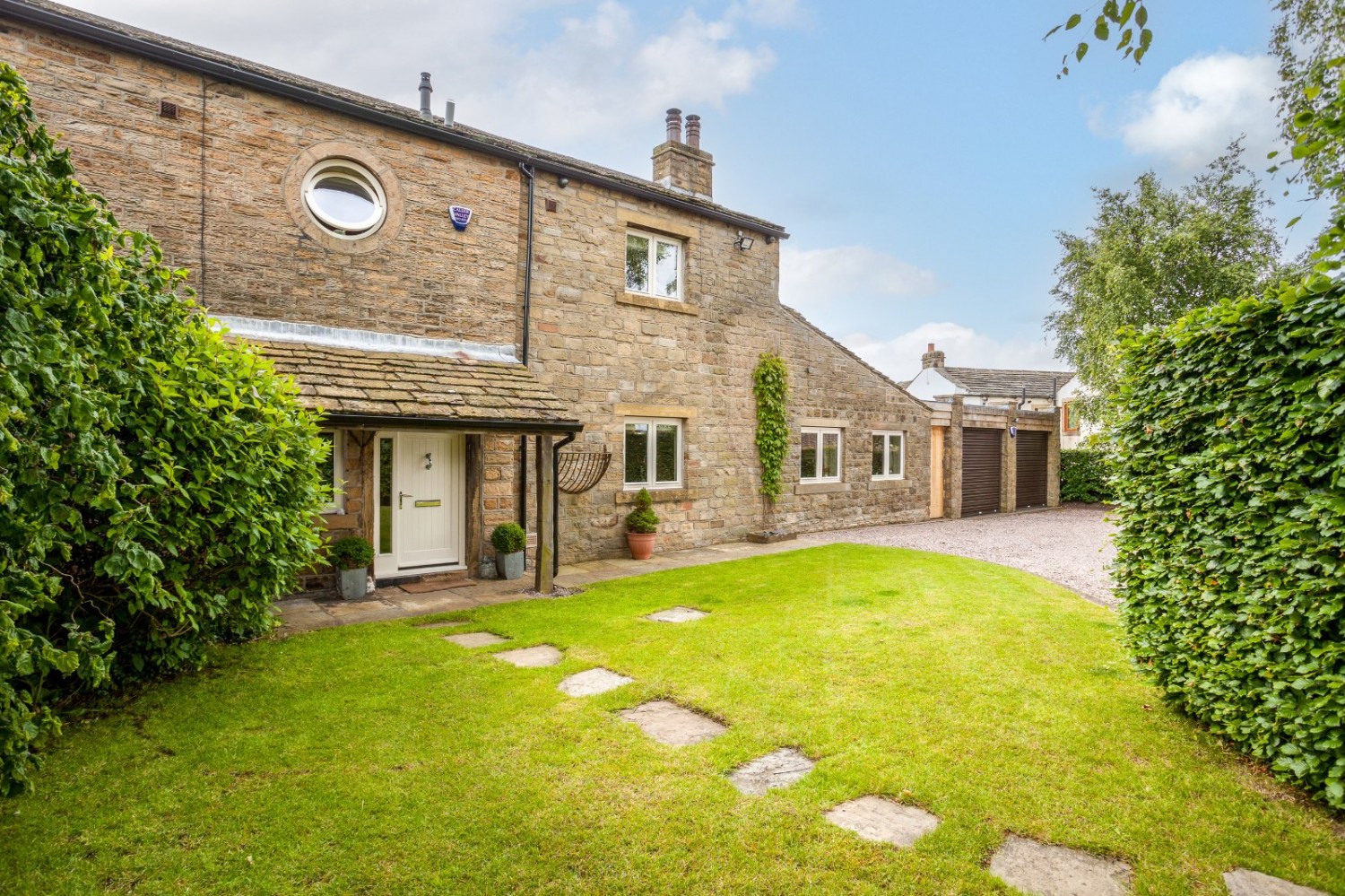 Hartshead, Liversedge