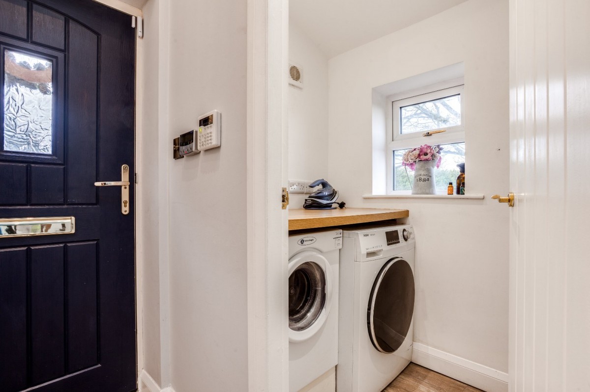 Little Gomersal, Cleckheaton