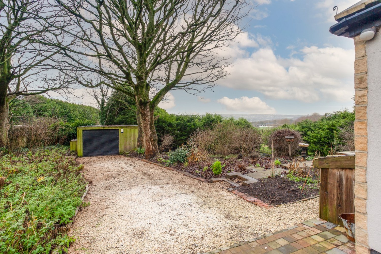 Little Gomersal, Cleckheaton