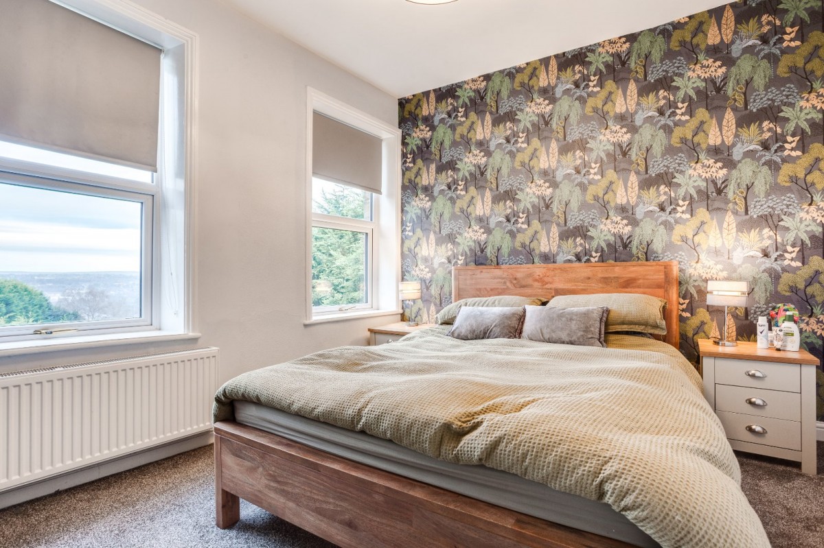 Little Gomersal, Cleckheaton