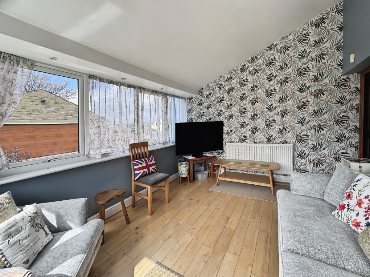 Oakenshaw, Bradford