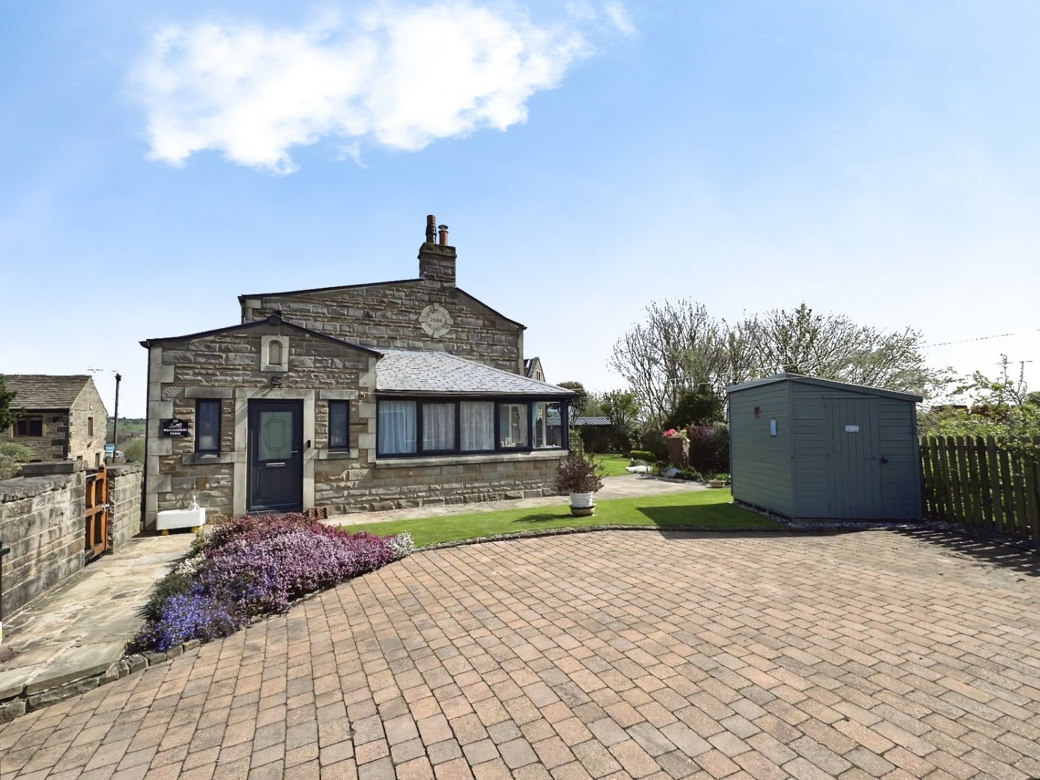 Oakenshaw, Bradford
