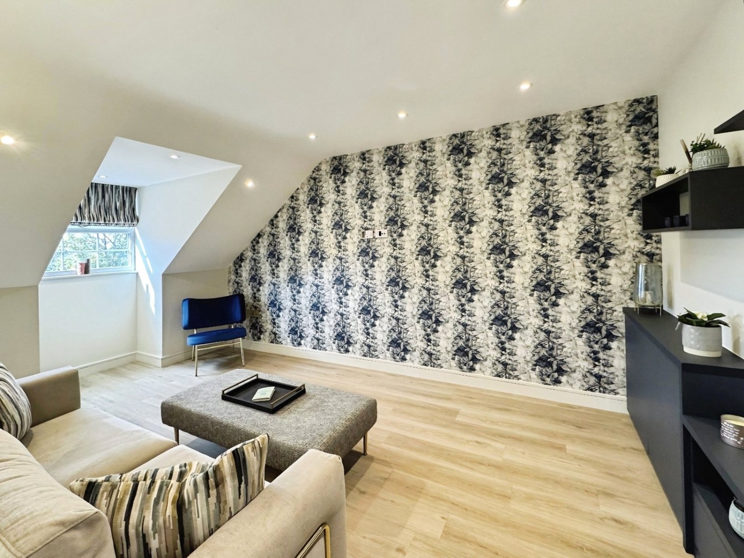 Near Hartshead, Liversedge