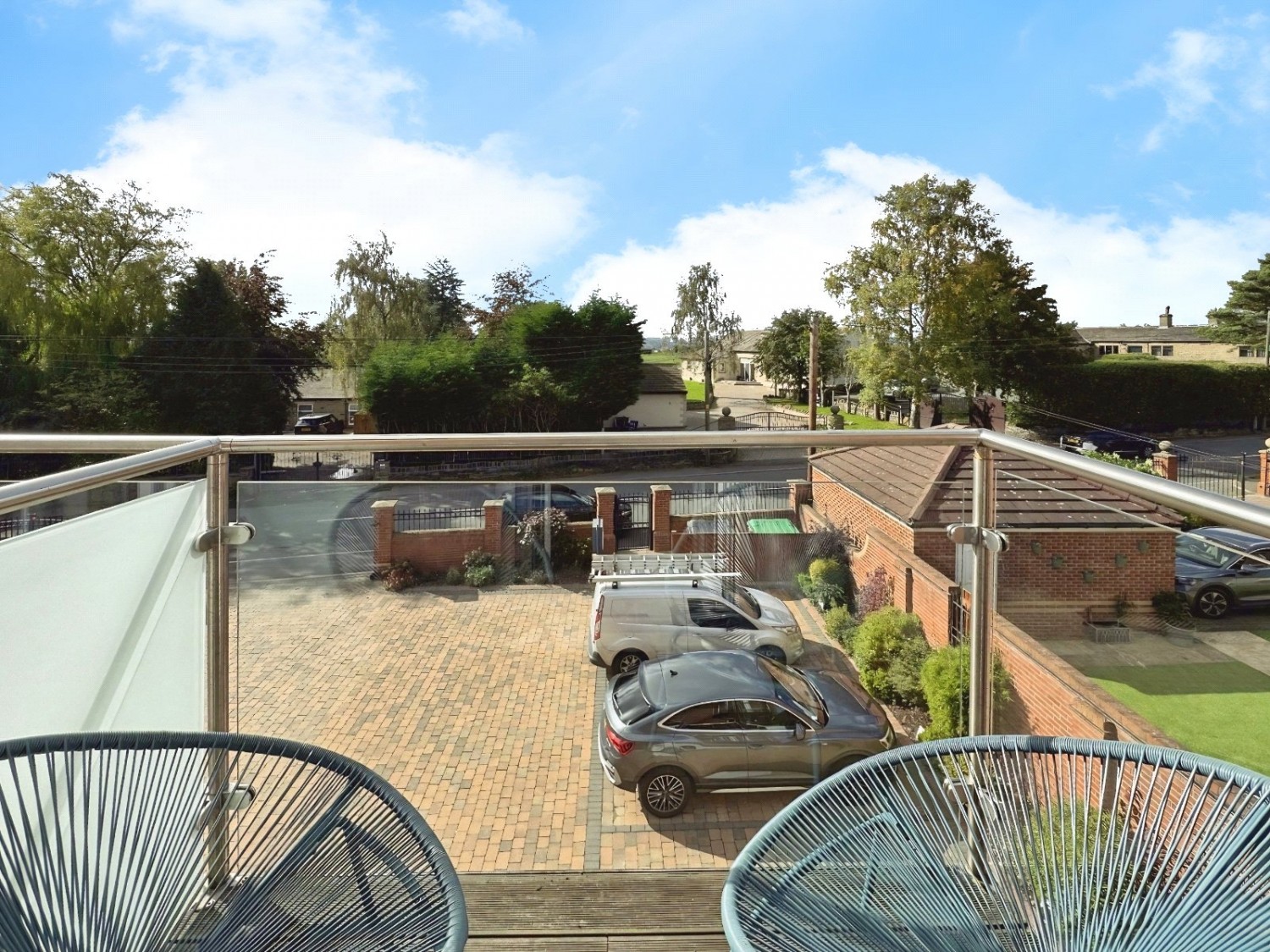 Near Hartshead, Liversedge