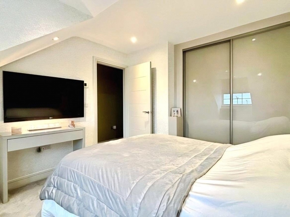 Near Hartshead, Liversedge