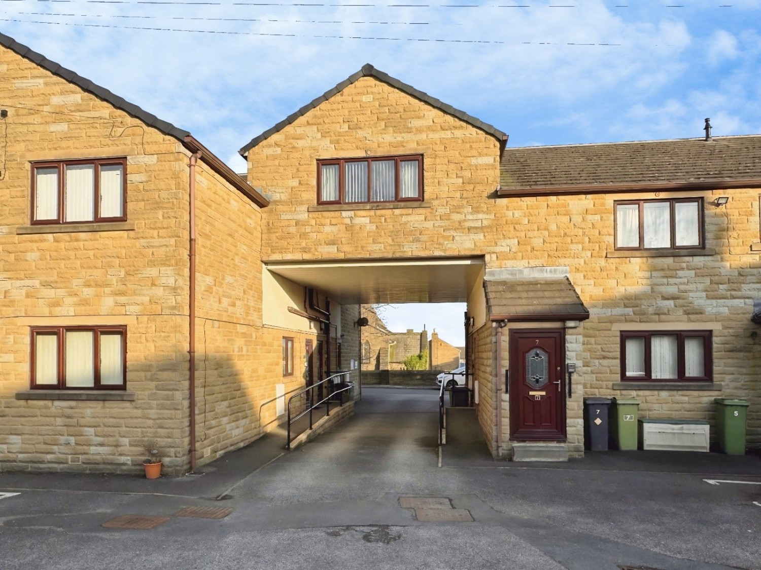 Church Street, Hightown