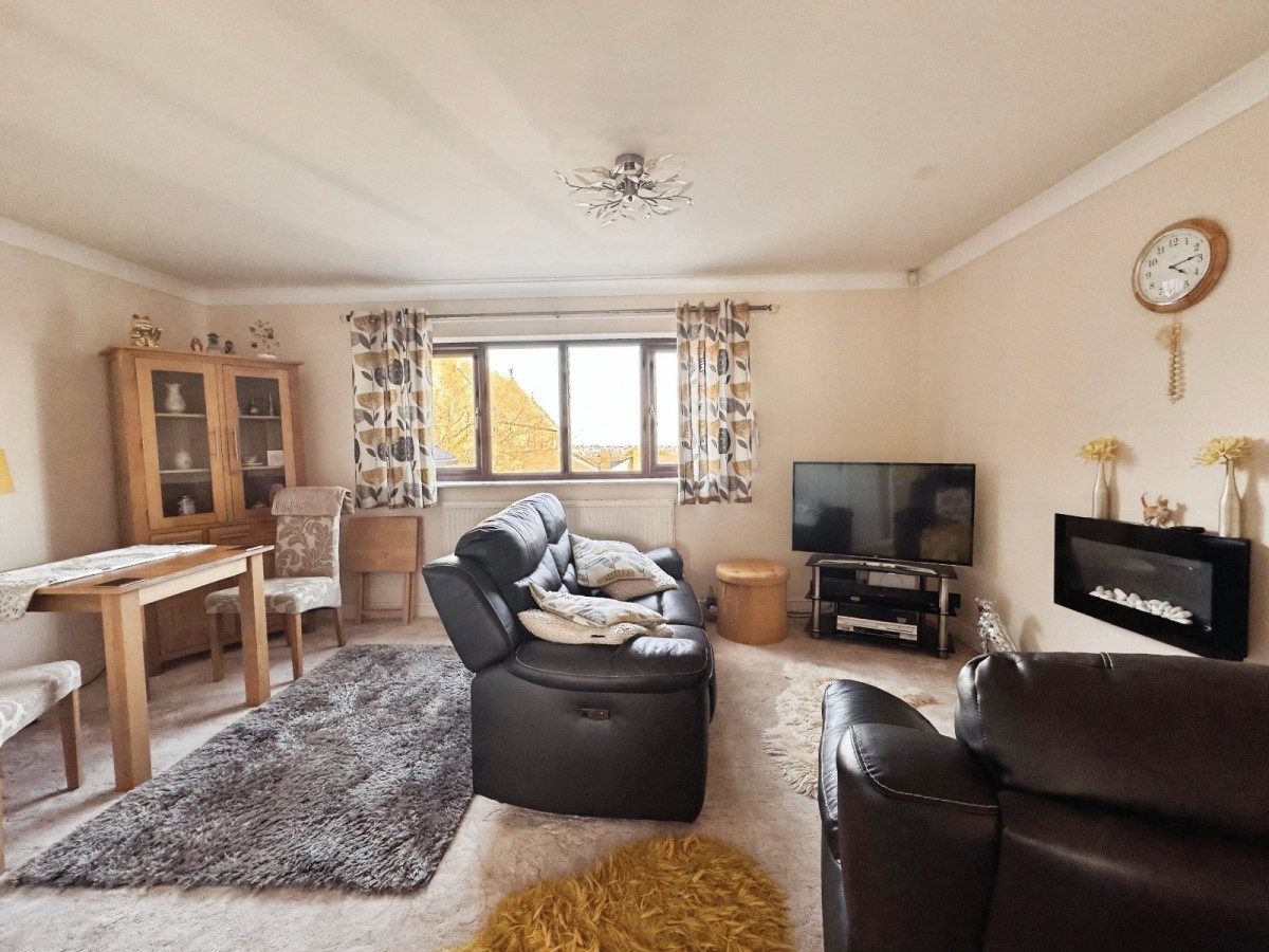 Church Street, Hightown