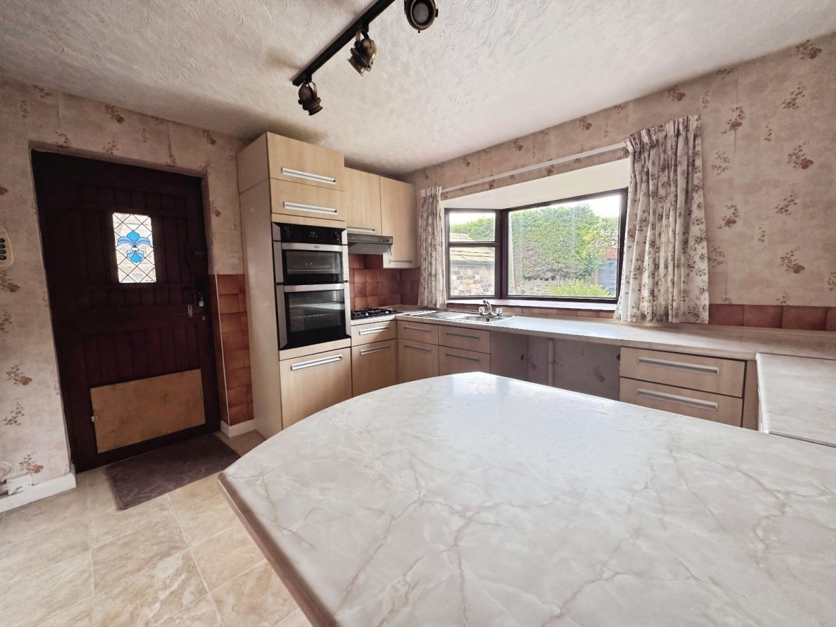 Roberttown, Liversedge
