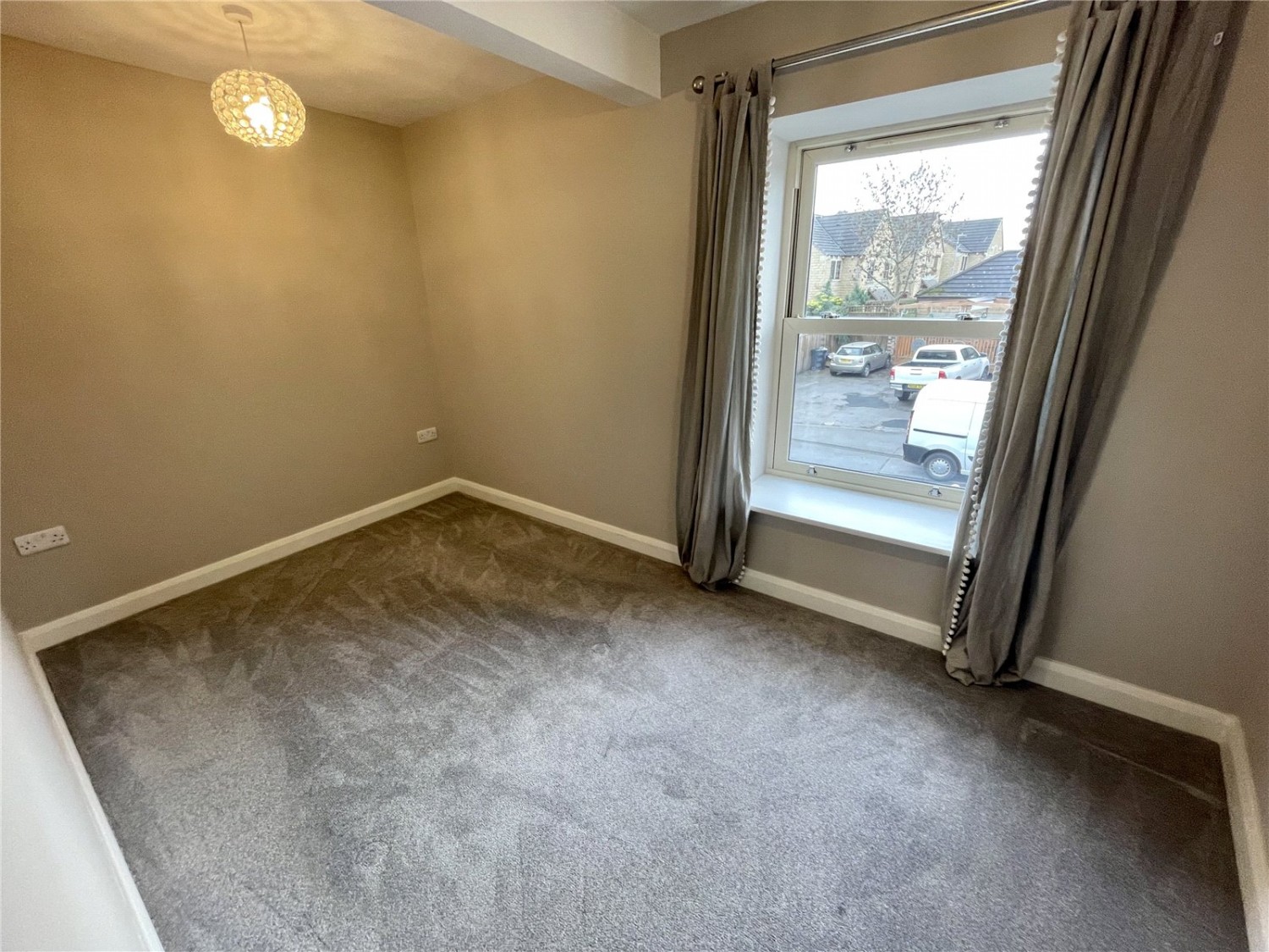 Roberttown, Liversedge