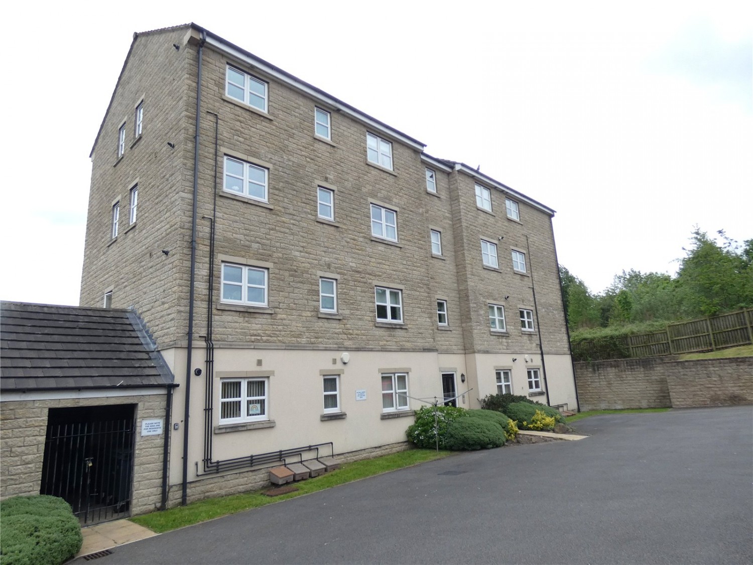 Cleckheaton, West Yorkshire