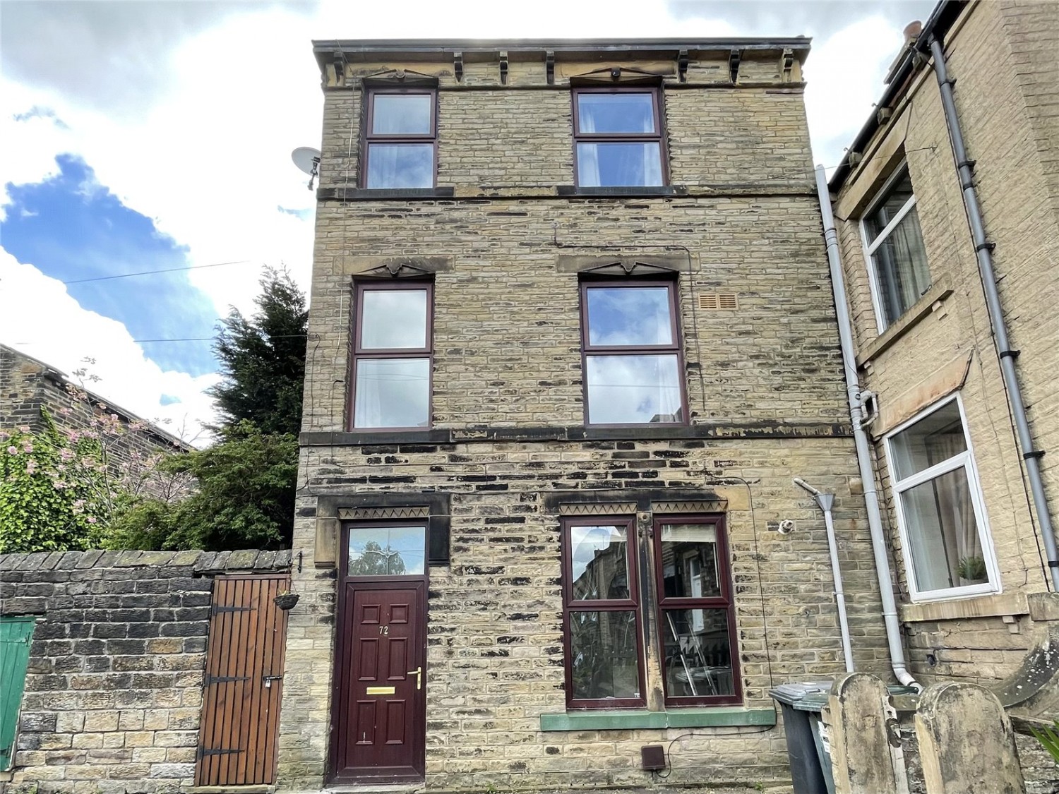 Cleckheaton, West Yorkshire