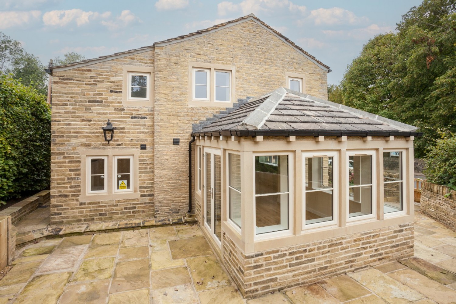 Scholes, Cleckheaton