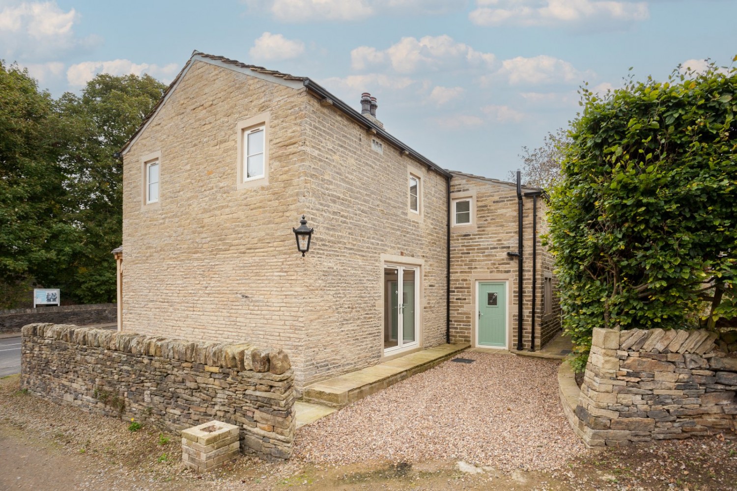Scholes, Cleckheaton