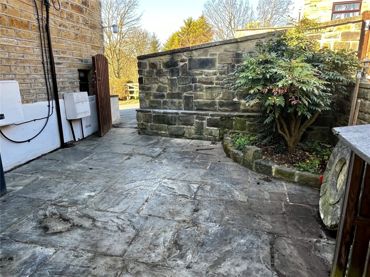 Hightown, Liversedge