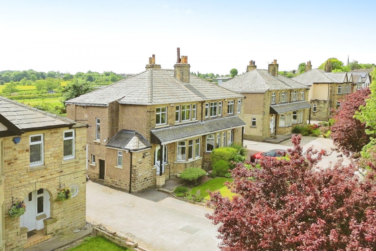 Scholes, Cleckheaton