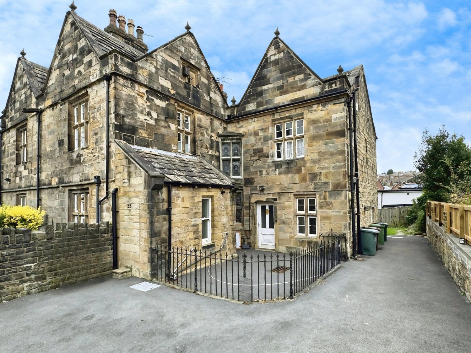 Liversedge Hall Lane