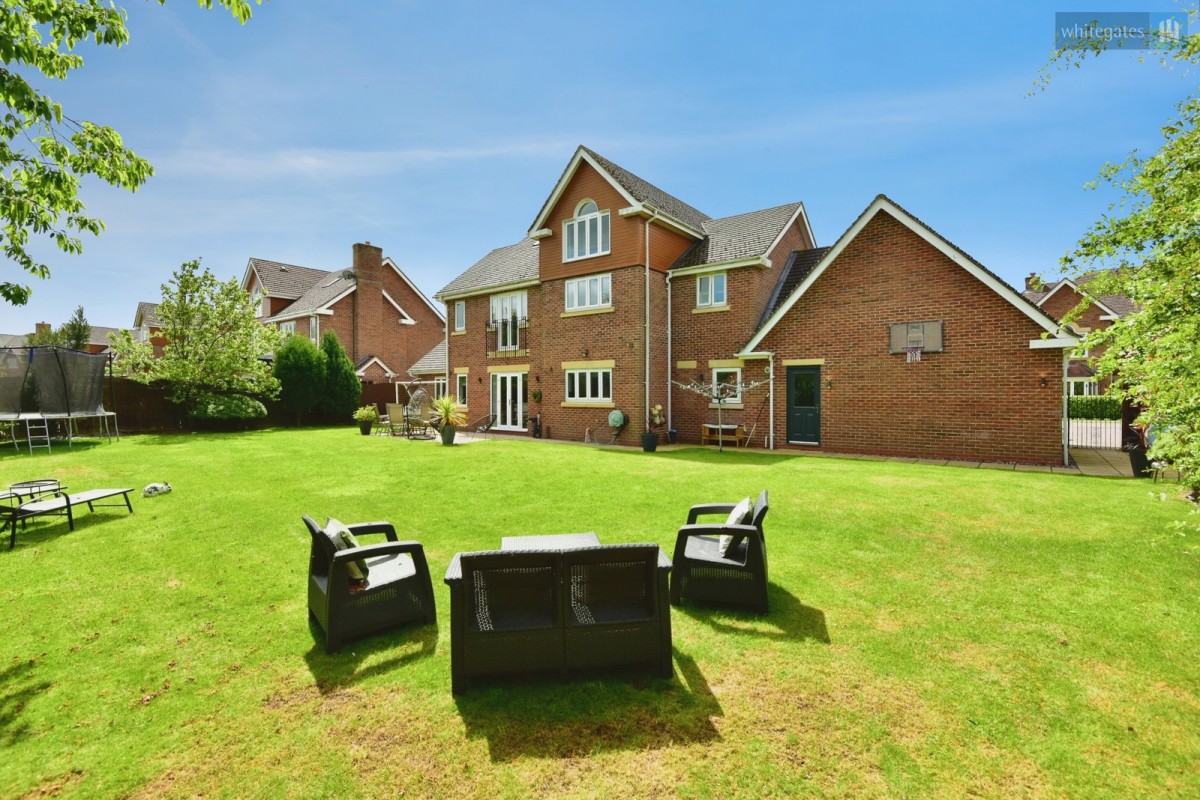 Weston, Crewe, Cheshire