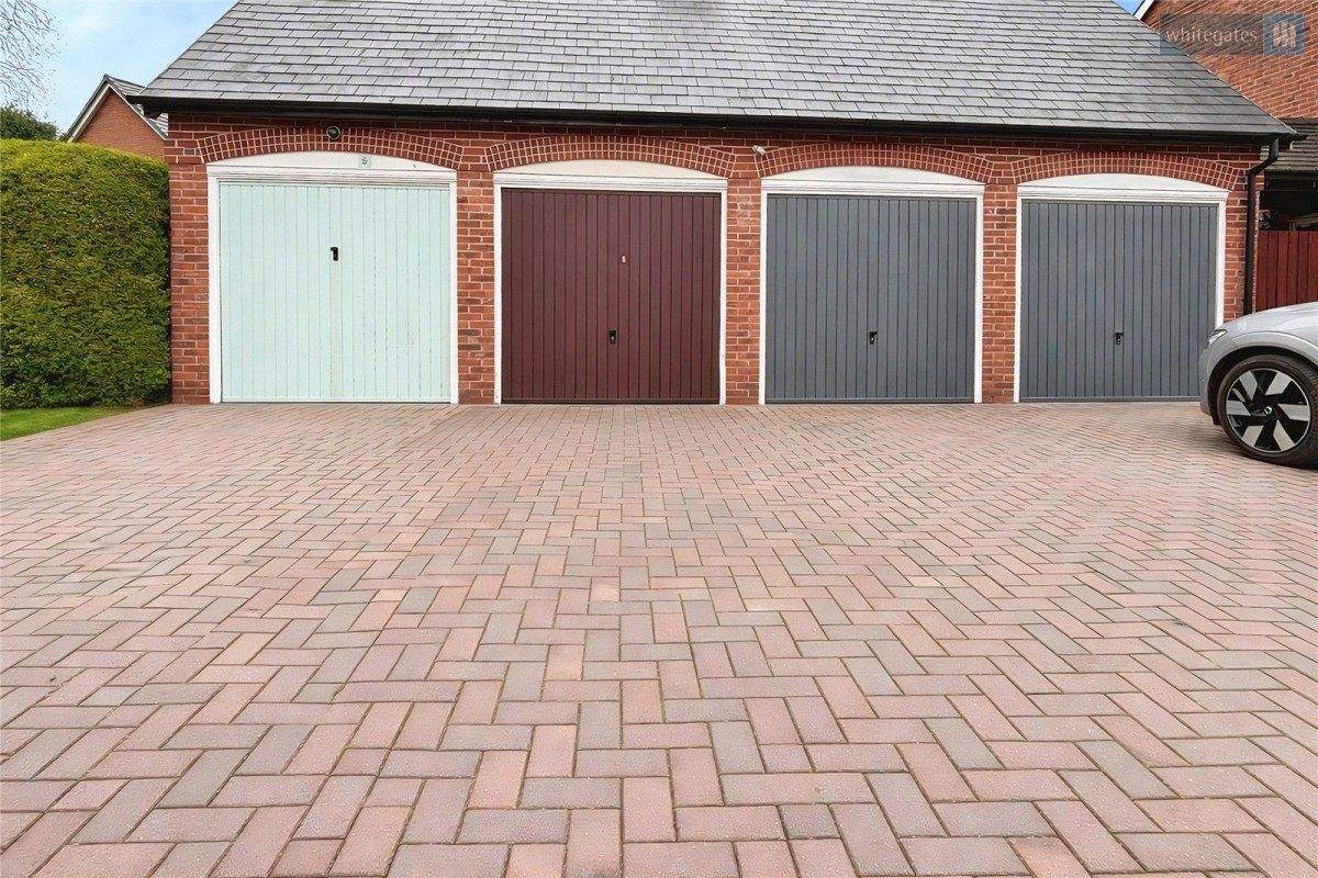 Weston, Crewe, Cheshire