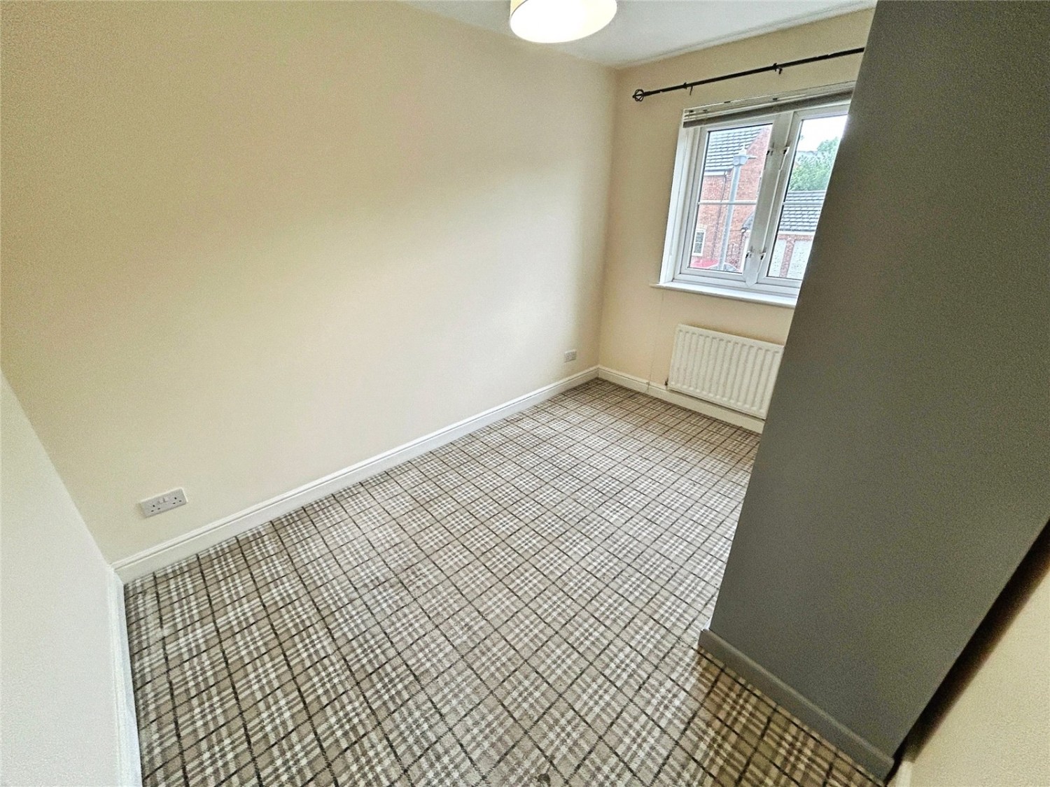 Hawkesbury Village, Coventry