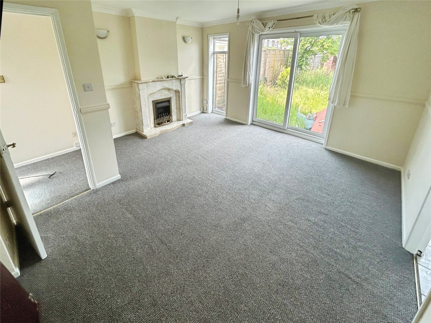 Ernesford Grange, Coventry, West Midlands