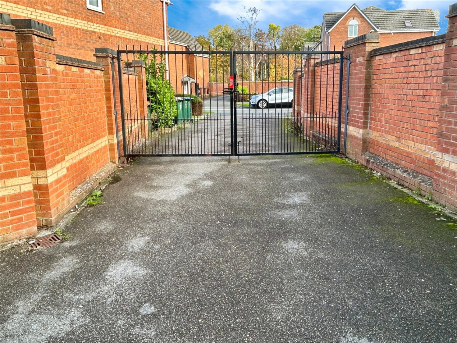 Daimler Green, Coventry