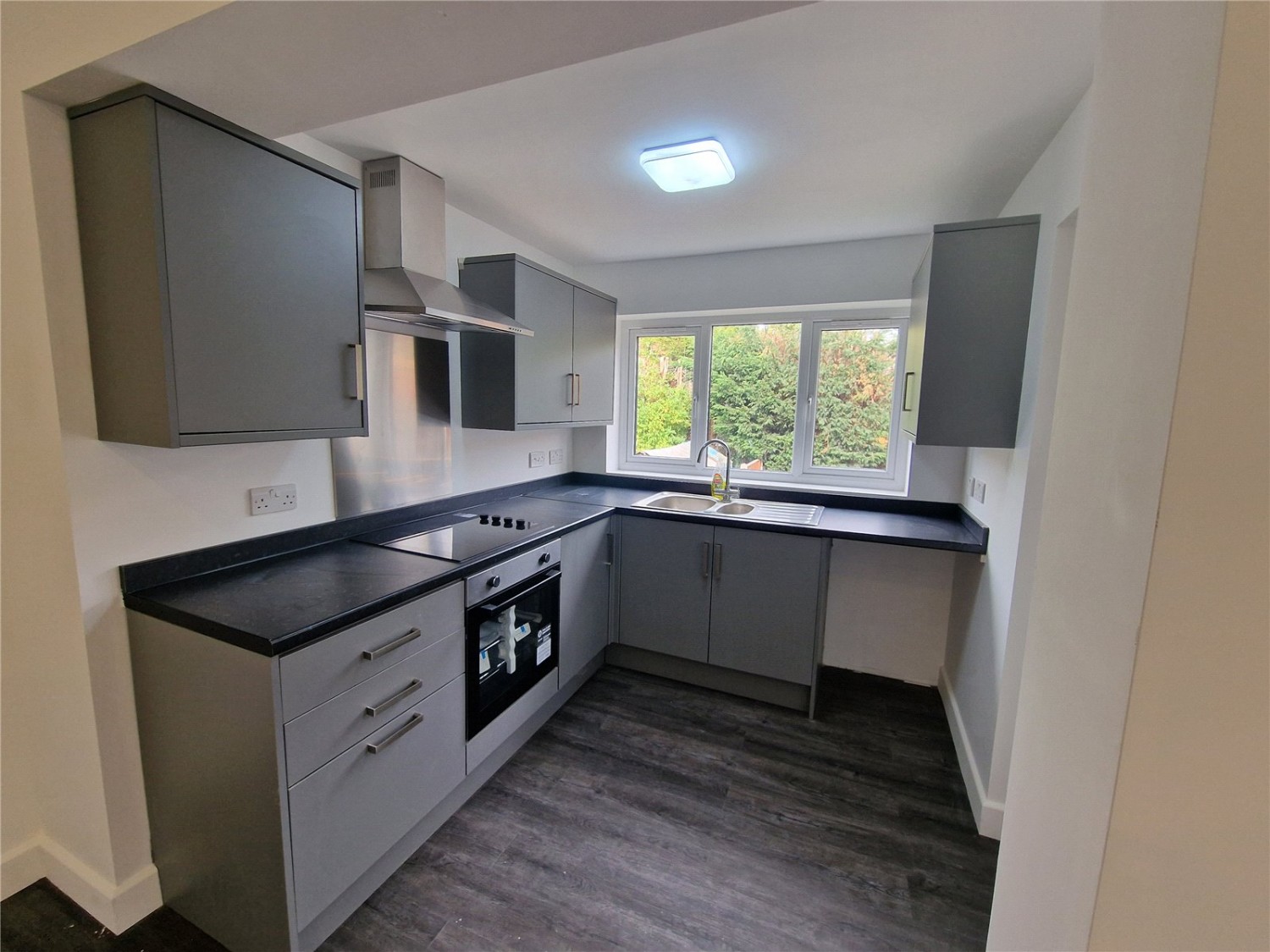 Hanging Heaton, Dewsbury, West Yorkshire