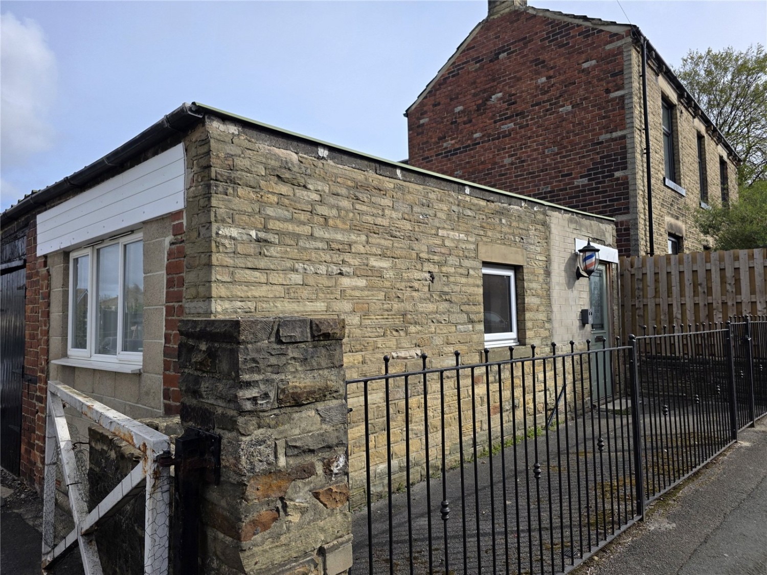 Earlsheaton, Dewsbury, West Yorkshire