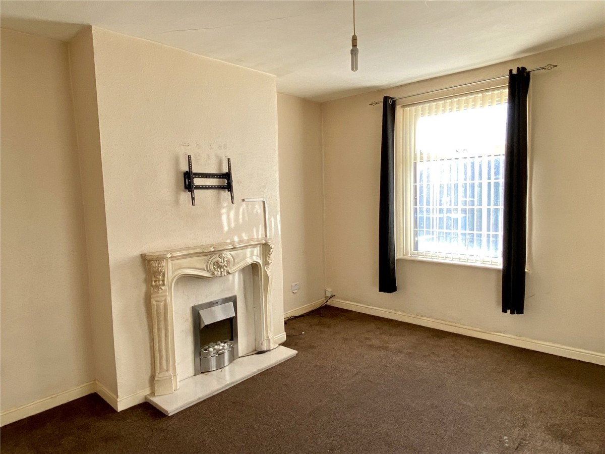 Thornhill Lees, Dewsbury