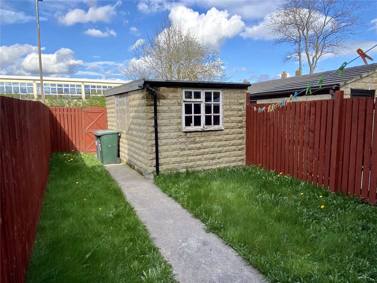 Thornhill Lees, Dewsbury