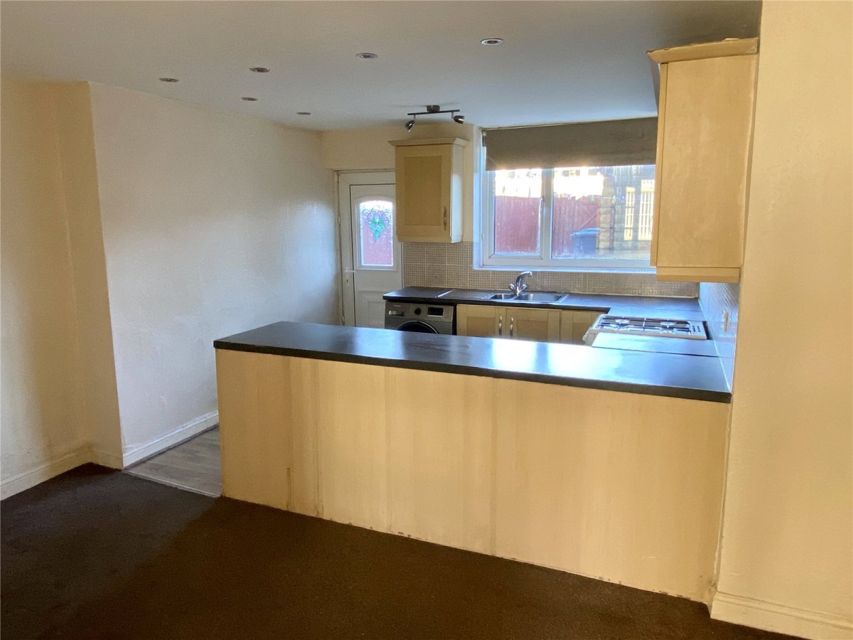 Thornhill Lees, Dewsbury