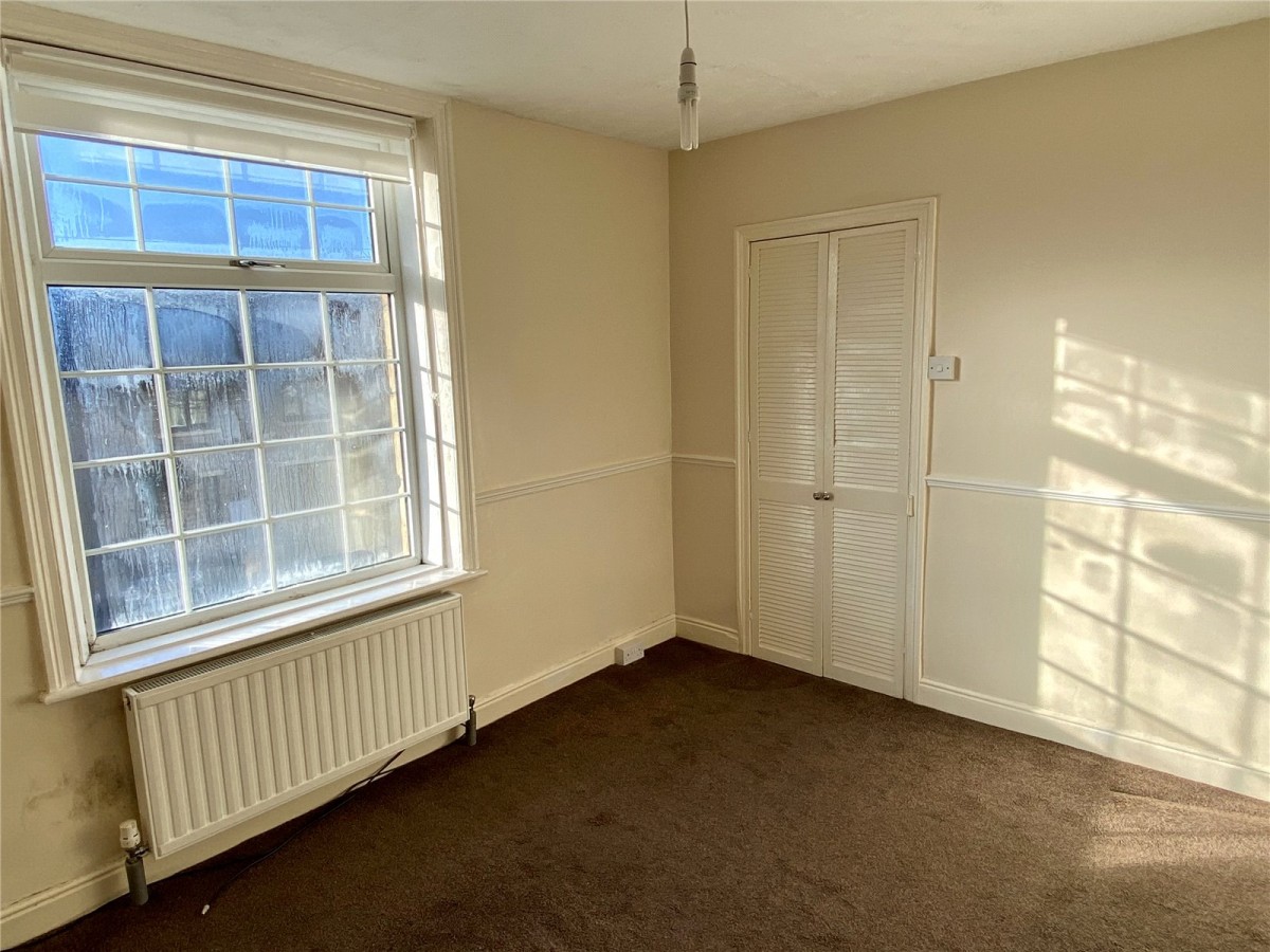 Thornhill Lees, Dewsbury