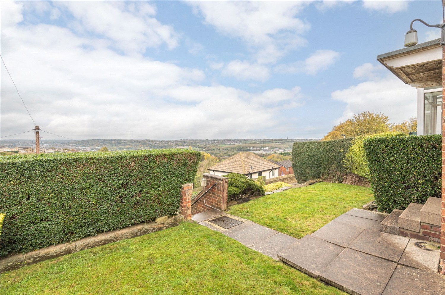 Thornhill, Dewsbury