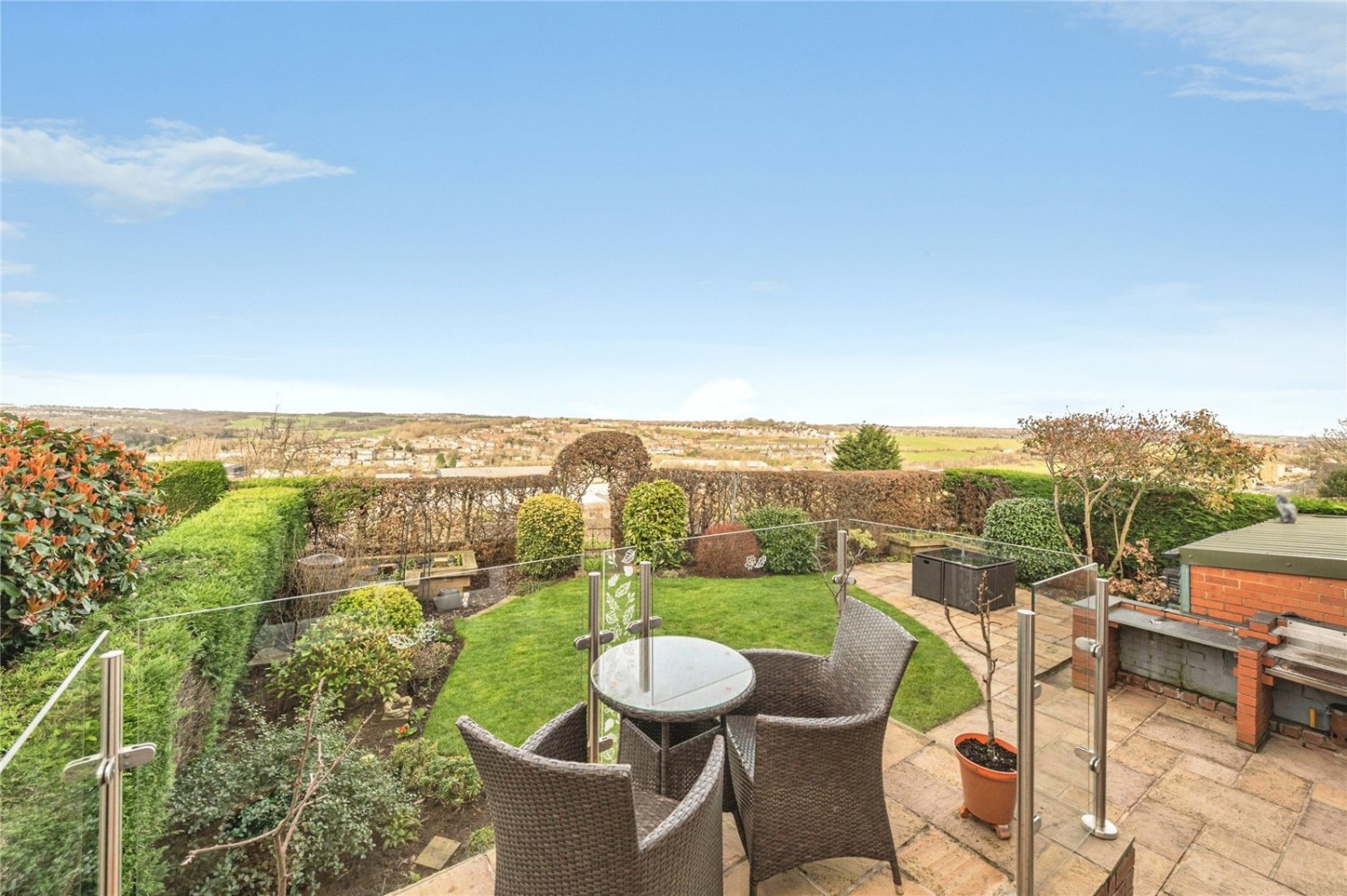 Hanging Heaton, Dewsbury