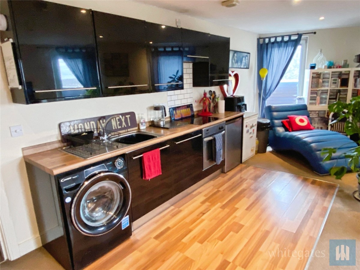 Halifax Road, Dewsbury