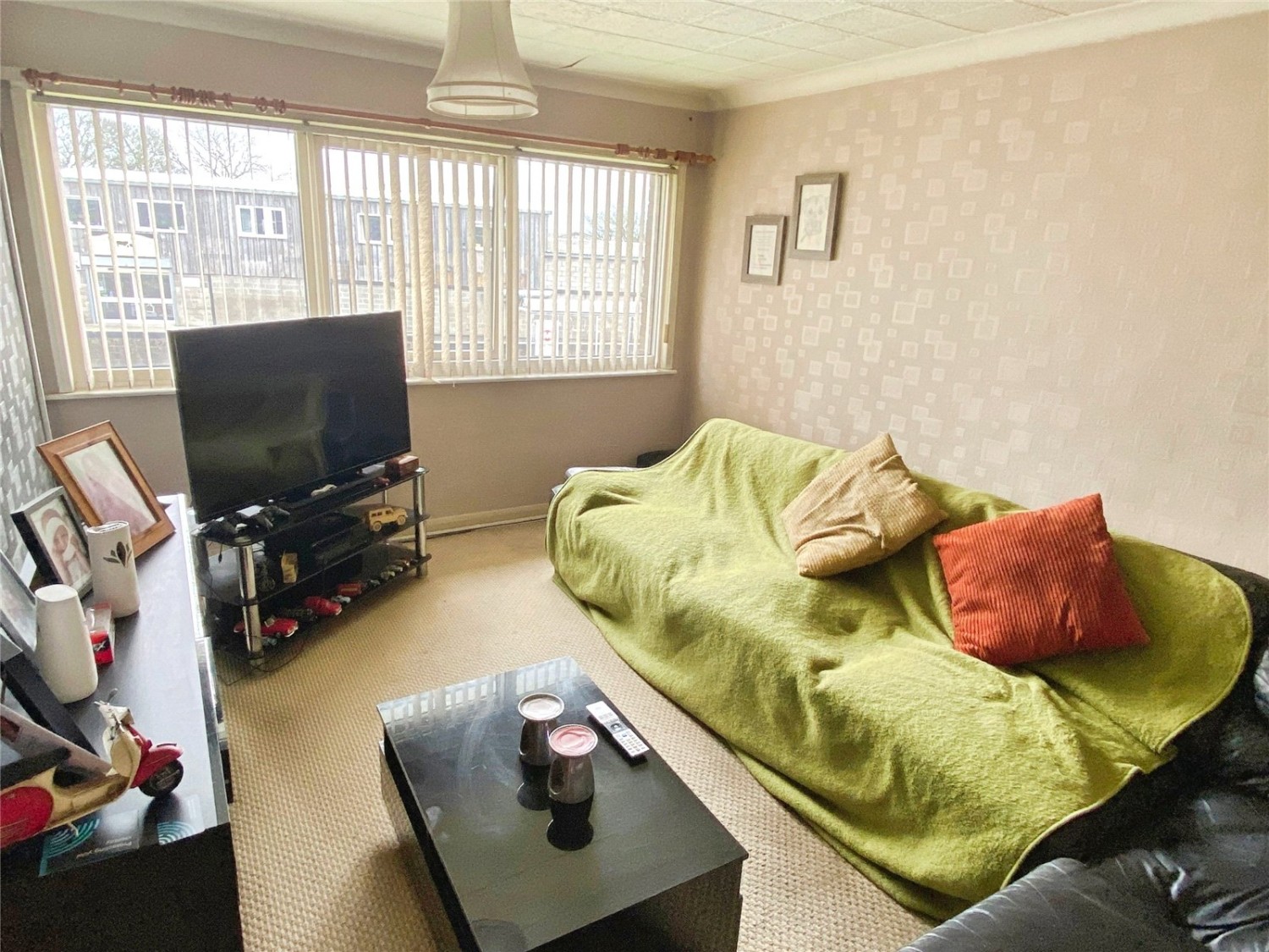 Shaw Cross, Dewsbury