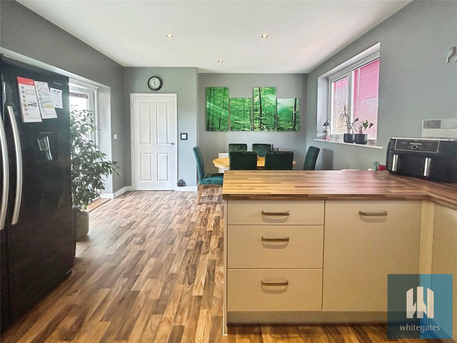 South Elmsall, Pontefract