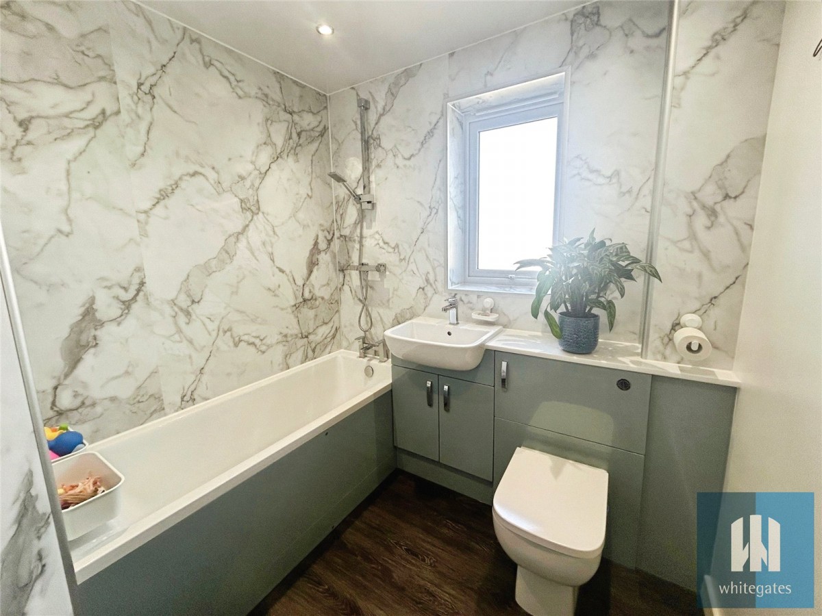 South Elmsall, Pontefract