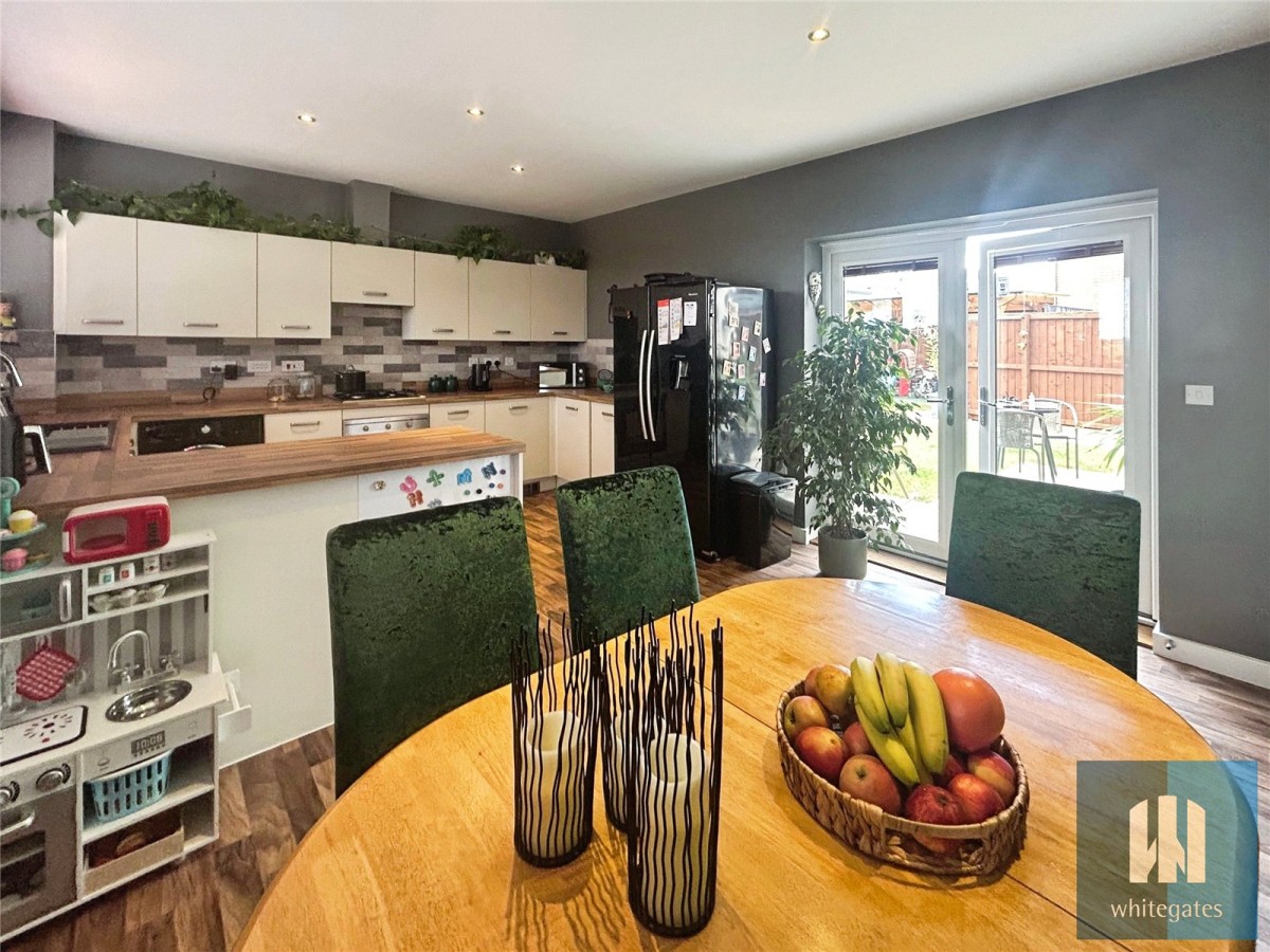 South Elmsall, Pontefract